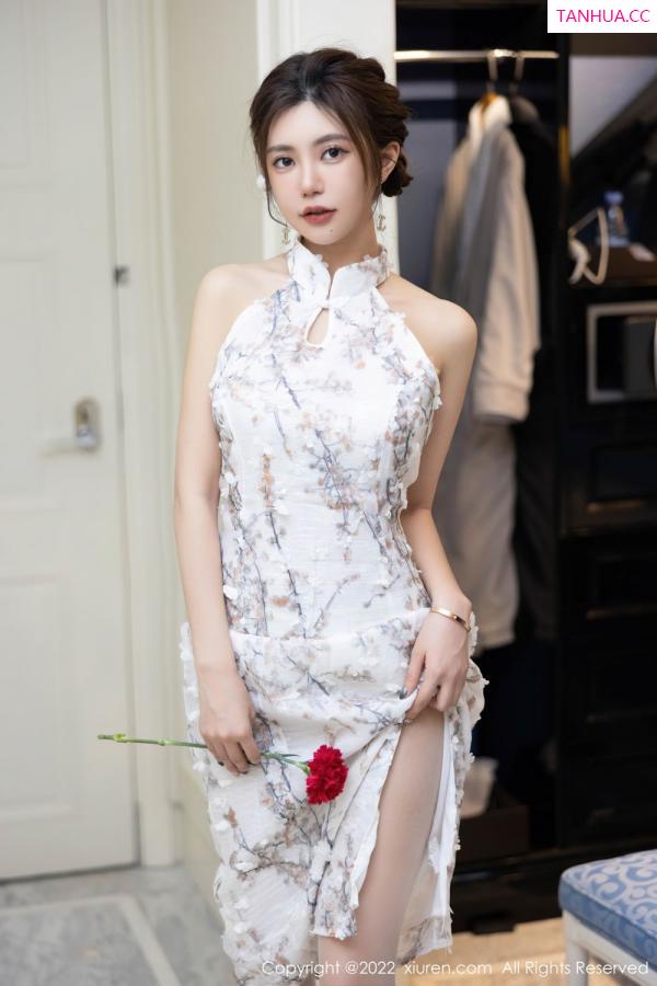 綺裡嘉 绮里嘉 [XiuRen]高清写真图 2022.10.14 No.5713 绮里嘉ula第4张图片